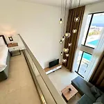 Deja Blue Block C Unit 19 *