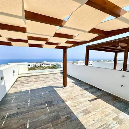 Deja Blue Block C Unit 19 Appartement *