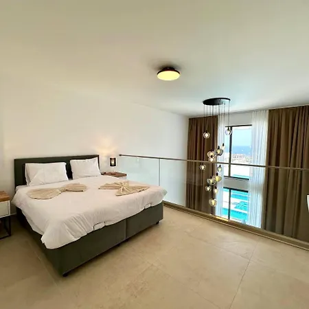 Deja Blue Block C Unit 19 Appartement *